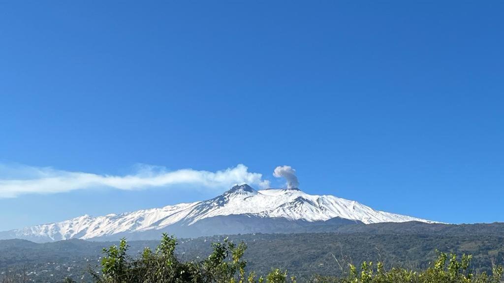 דירות פיומפרדו די סיציליה Vista Etna House מראה חיצוני תמונה